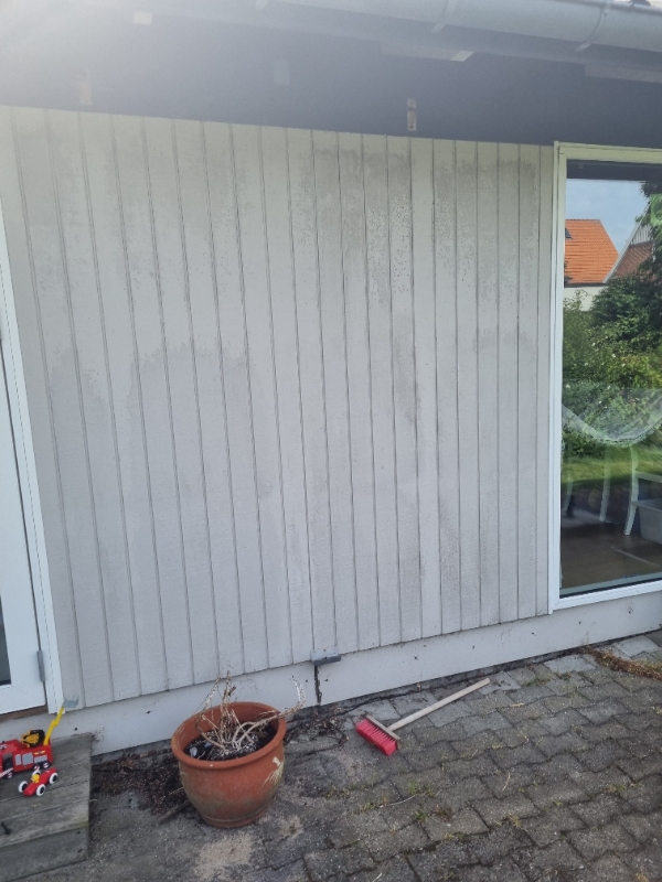 Male udendørs træværk og gavle