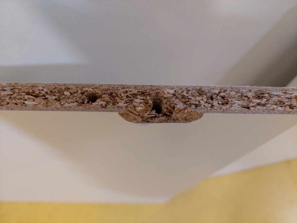 Nogen der kan lave et ødelagt skab