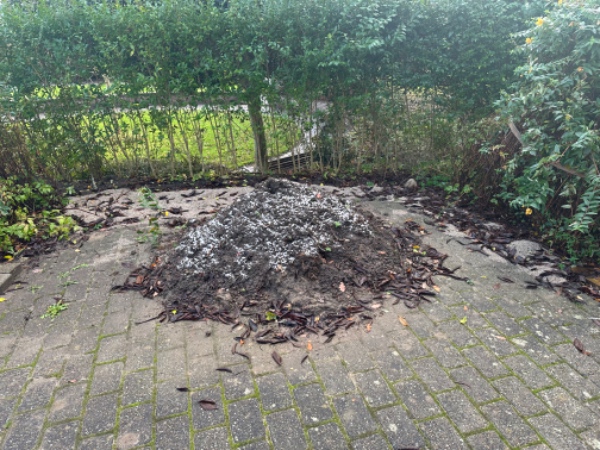 Fliselægning på lille område