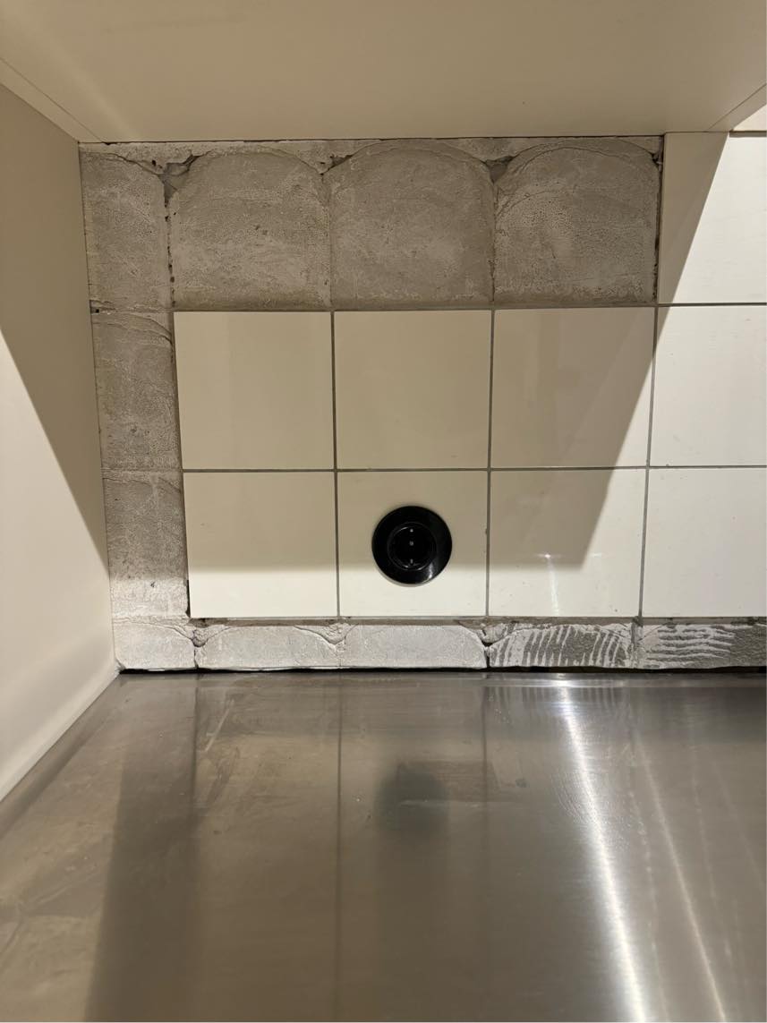 Sætte fliser op i køkken