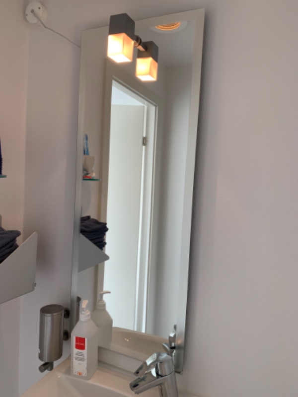 Fjernelse og installation af spejle