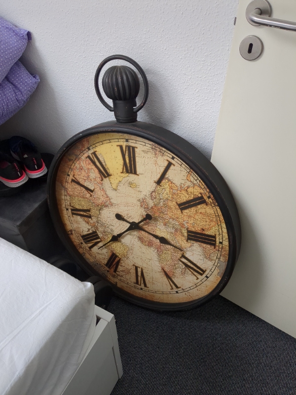 Hængt tv op og billeder mm.