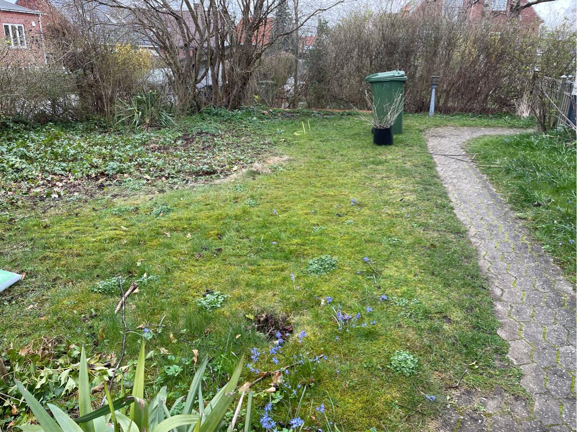 Lægge fliser 30m2 i forhave