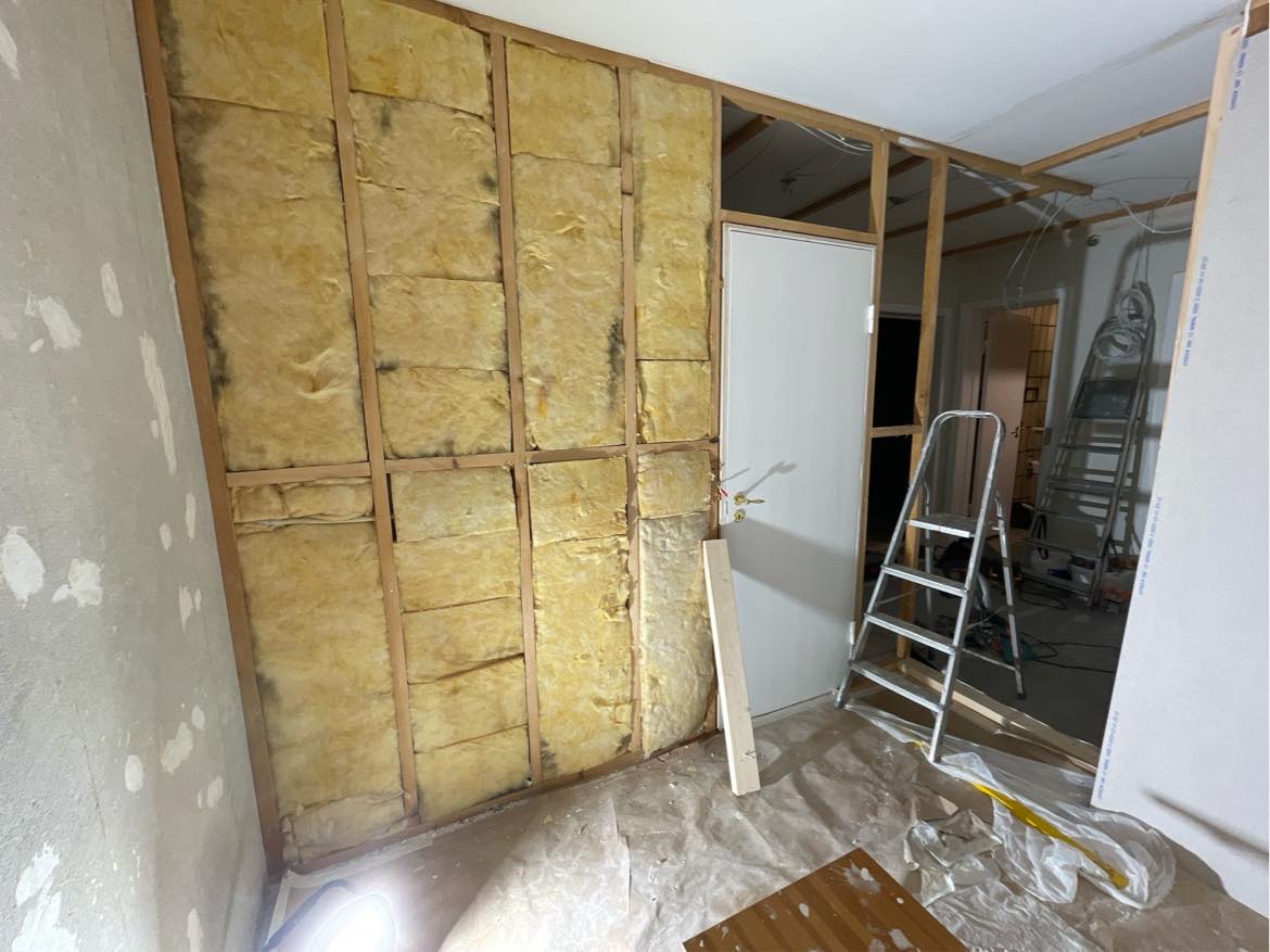 Sætte gipsvægge op