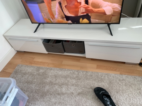 Afhentning af mindre spisebord samt tv bord