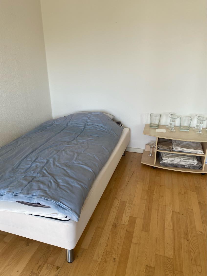 Tømme lille lejlighed med få ting