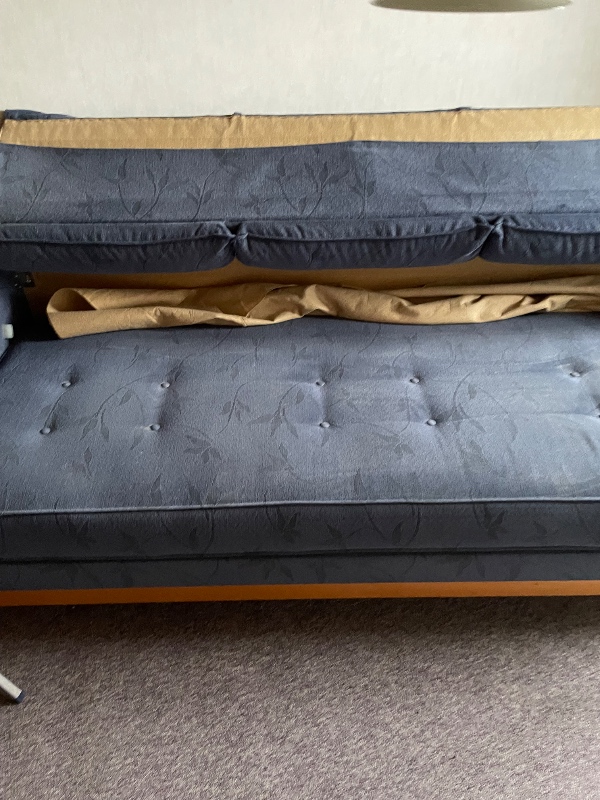 Afhent og bortskaffelse af sovesofa