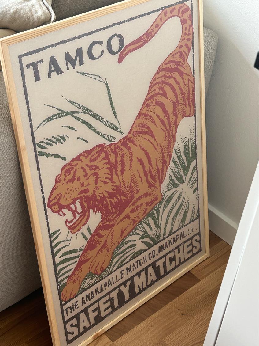 Hjælp til udbedring af huller og ophæng af billede