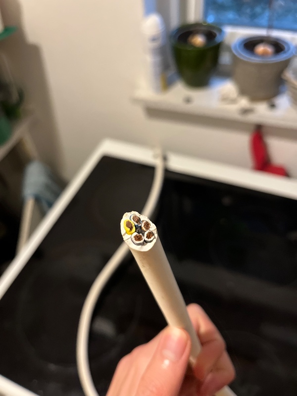 Installation af ovn/komfur