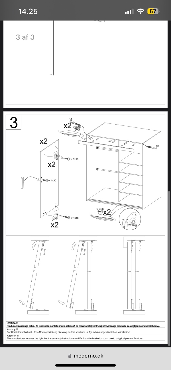 Samling af garderobeskab