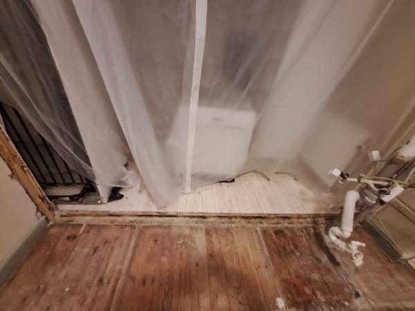 skære nogle søm med vinkelsliber