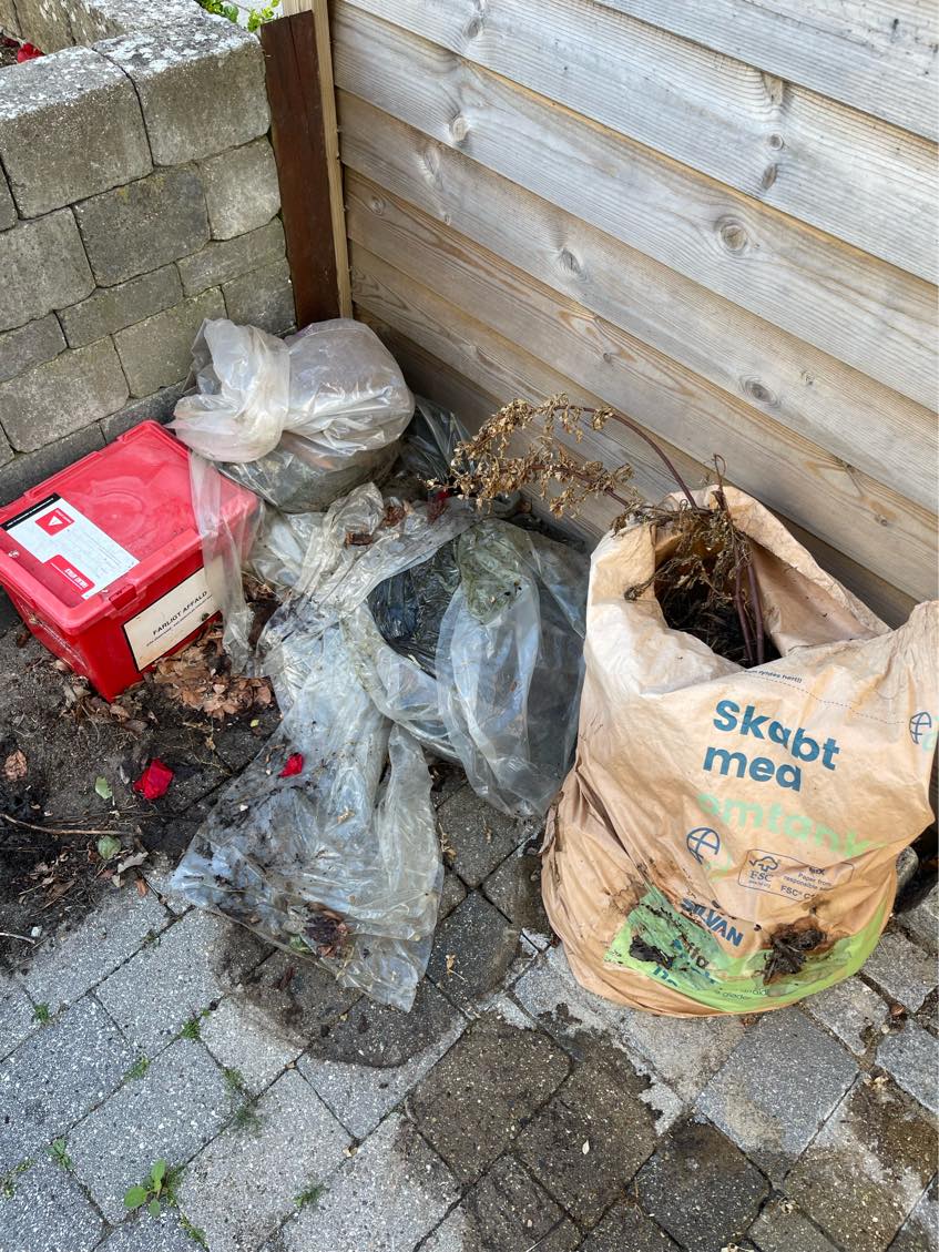 Fjerne affaldsposer