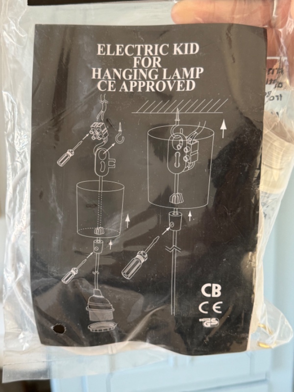 Opsætning af lampe + fjerne skruer