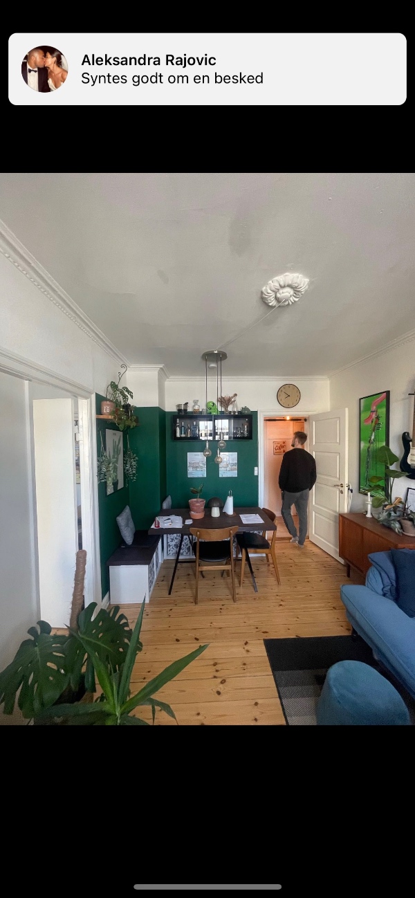 Afrensning af tapet og ny filt