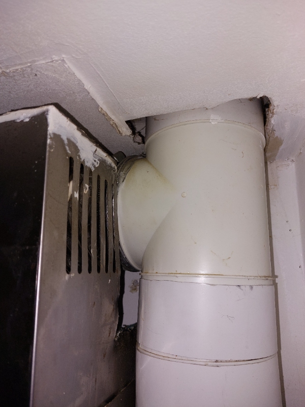 udskiftning og montering af ny emhætte