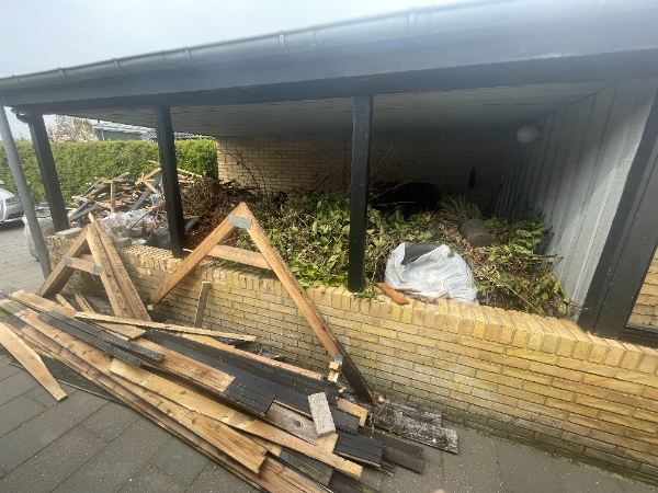 fjerne affald fra indkørsel / carport