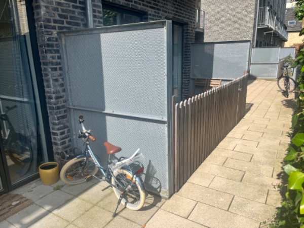 Opsætning af træstakit