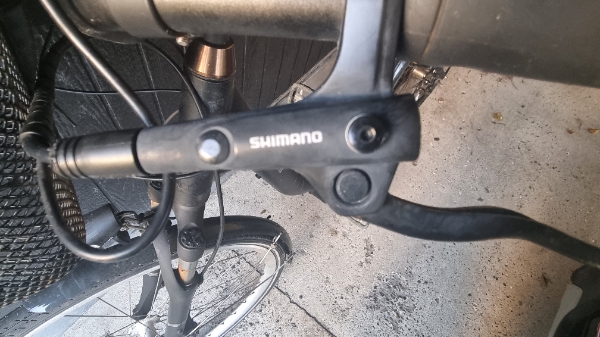 Skift af bremse på el cykel