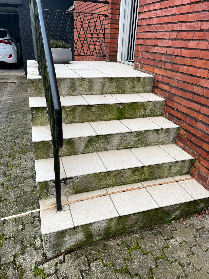 Repareret udendørstrappe