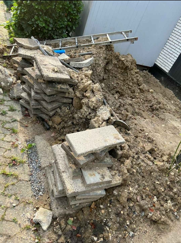 Afhent Jord Og Fliser