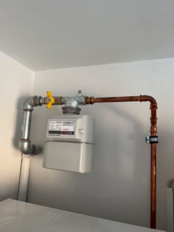 Tilslutning af gaskomfur til bygas (brugt komfur som er indstillet til bygas, så skal kun tilsluttes