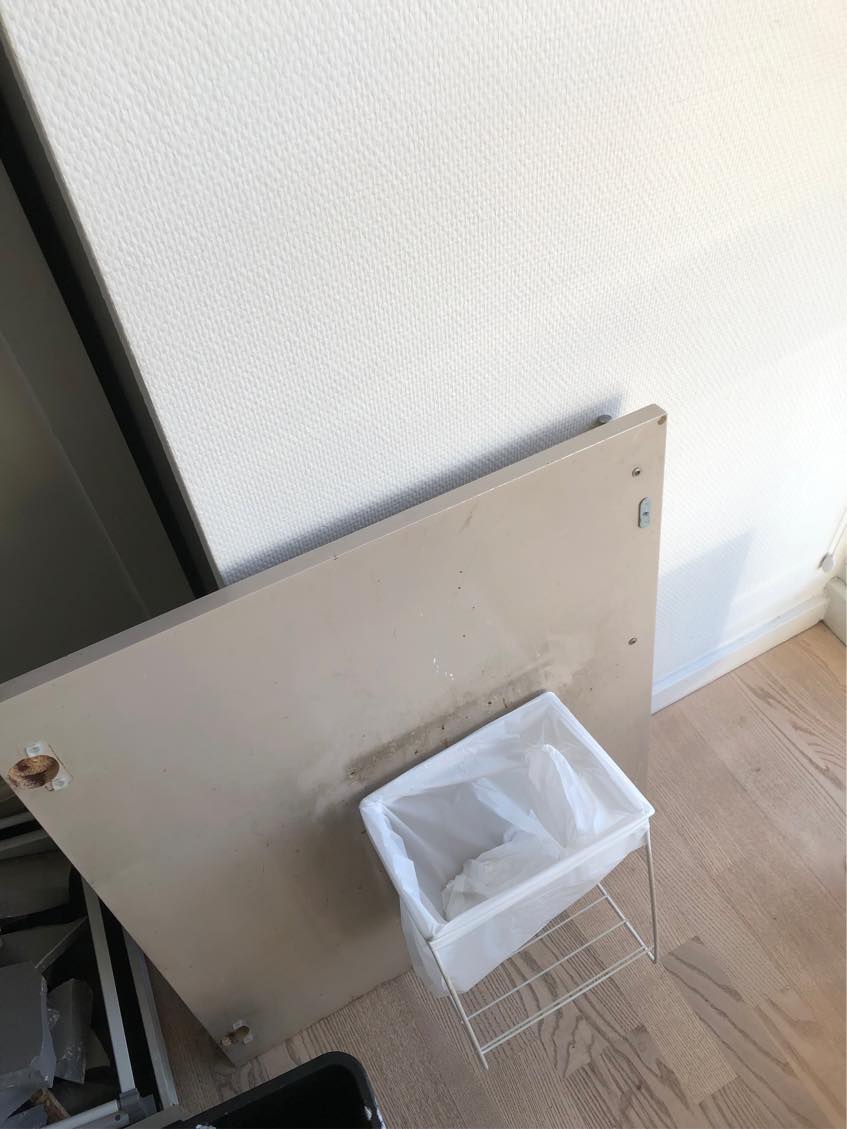 Fjernet køkken elementer der er taget ned