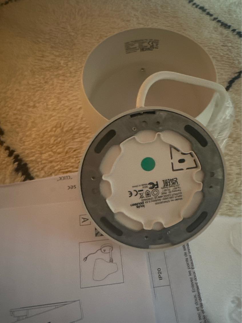 Jeg vil gerne have sat en væglampe op - det er en Louis Poulsen VL 38