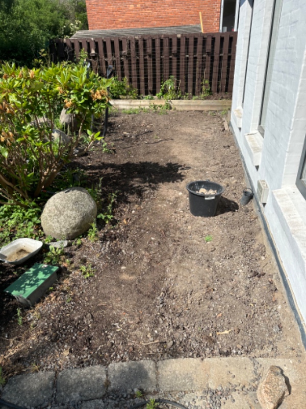 Hjælp til at anlægge rullegræs