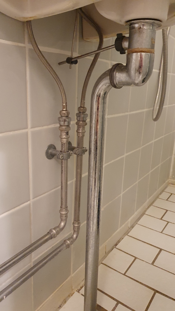 VVS afmontering, bortskaffelse og montering