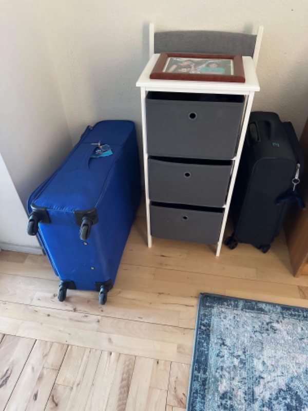 2 mand til flytning af nogle ting