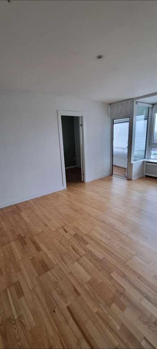 Gulvafslibning + lak