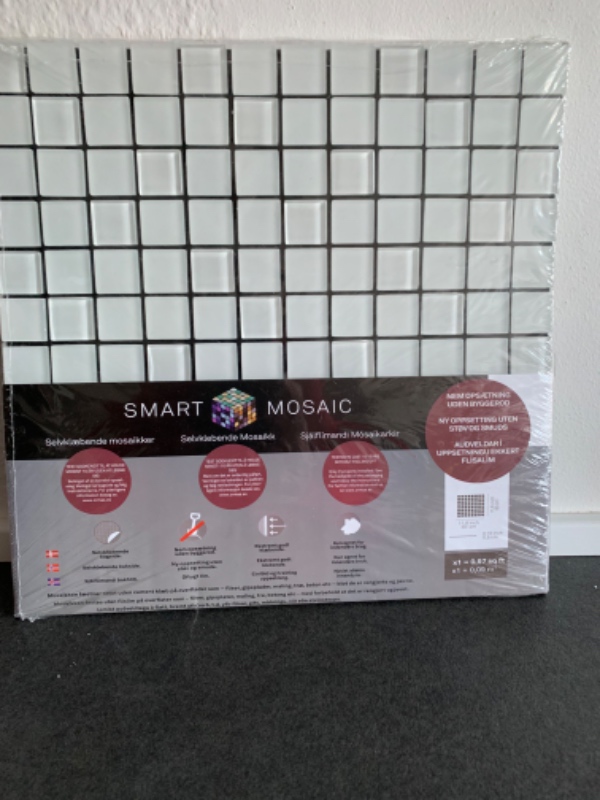 Sætte selvklæbende mosaik op i køkken  0,40 cm x Max 5 m