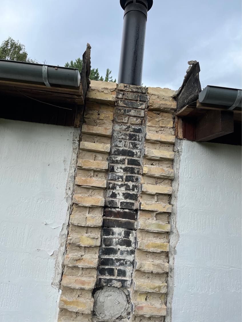 Rep af tagpaptag, efter nedtagning at skorsten