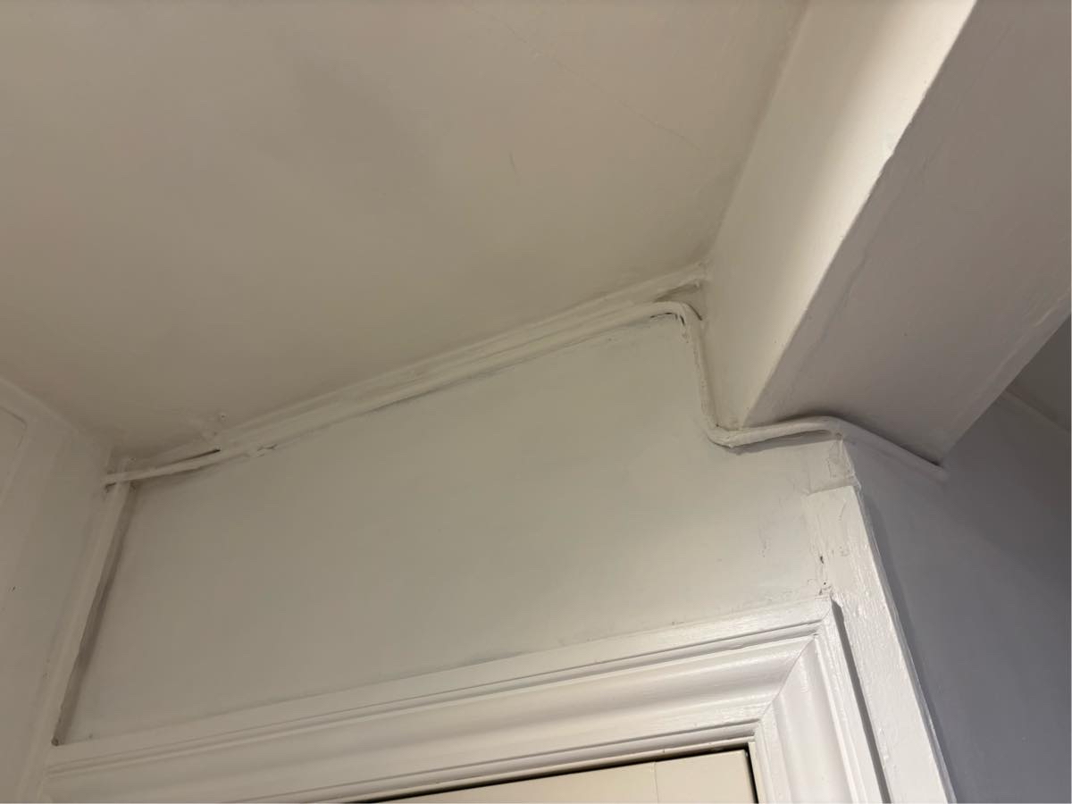 Fræset 3-6 meter ledning i min entre