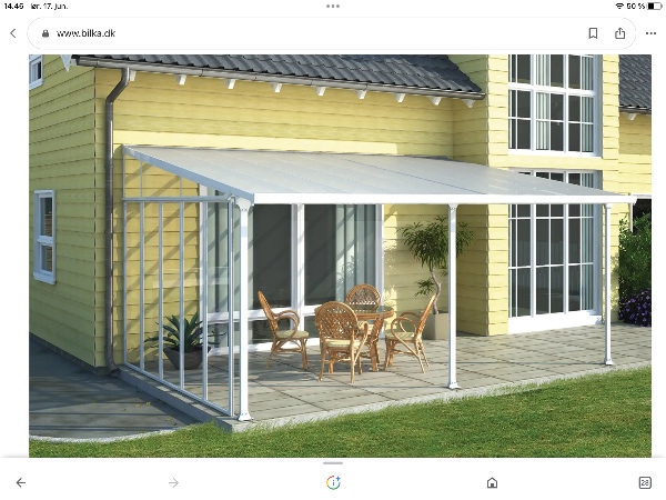 Sat en overdækket terrasse op, tag ud fra hust