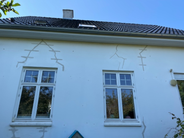 Maling af facade på villa