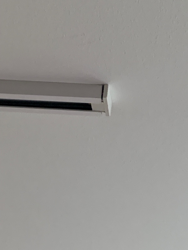 Reinstallering af lampe på skinne
