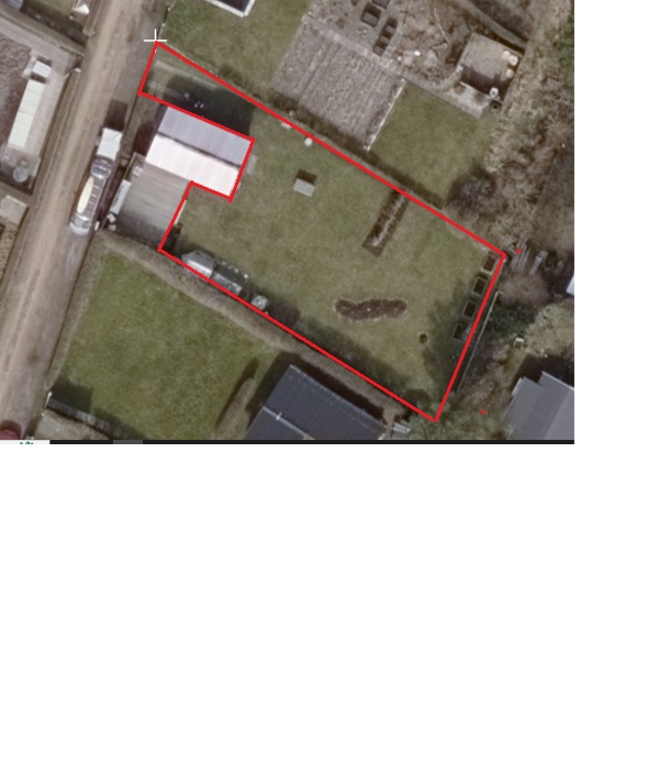 Slå græs i kolonihave