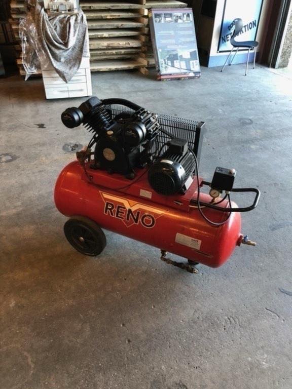 Fragt hente kompressor købt på auktion mellem 9-19