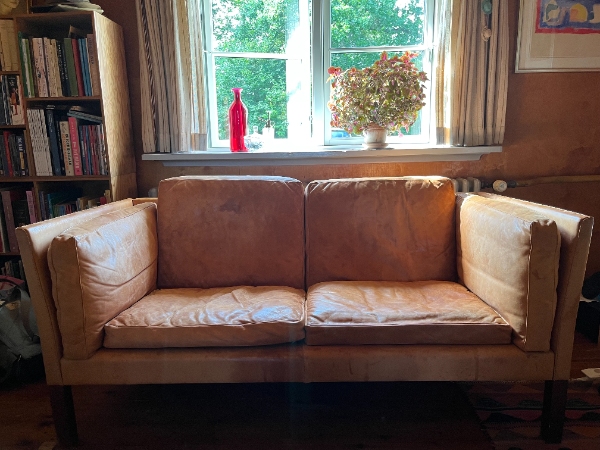 Jeg skal have kørt en sofa på genbrugsstationen. Fra Gilleleje til Alme, 7 km