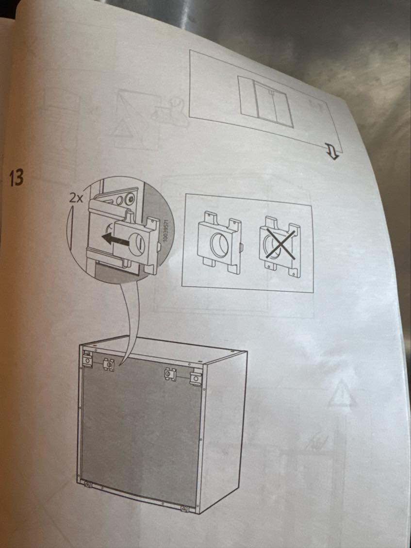 Skabs beslag og lampe rettelse
