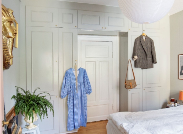 Diy klædeskab fra gulv til loft