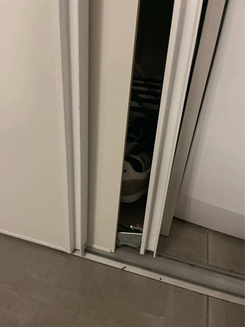 Reparere en skydelåge