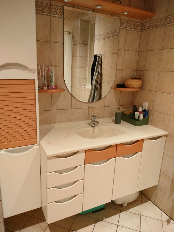 Udskiftning af håndvask og badmøbel