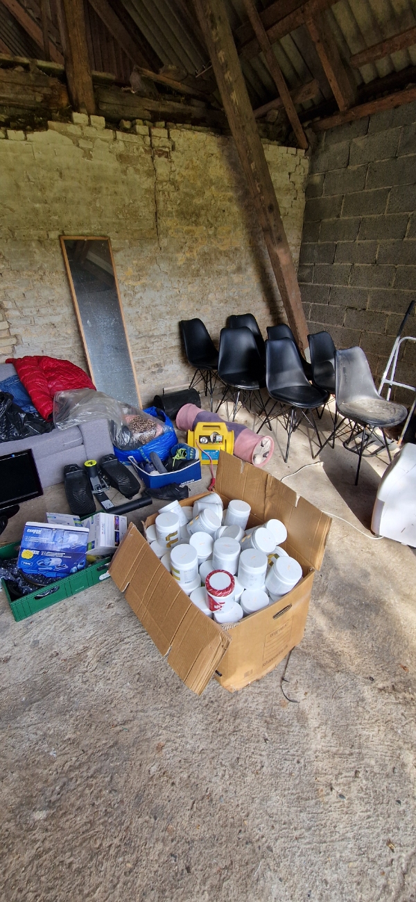 Kørsel på genbrug med diverse affald.