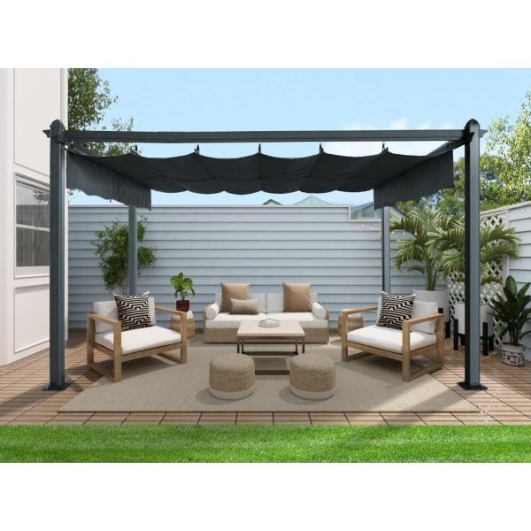 Montering af pergola markise på terrasse