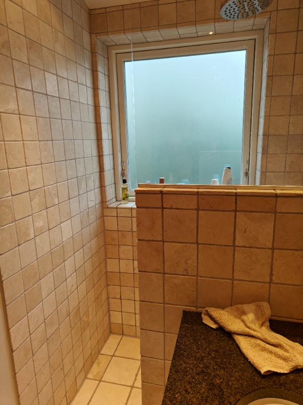 Udskiftning af fuger badeværelsel