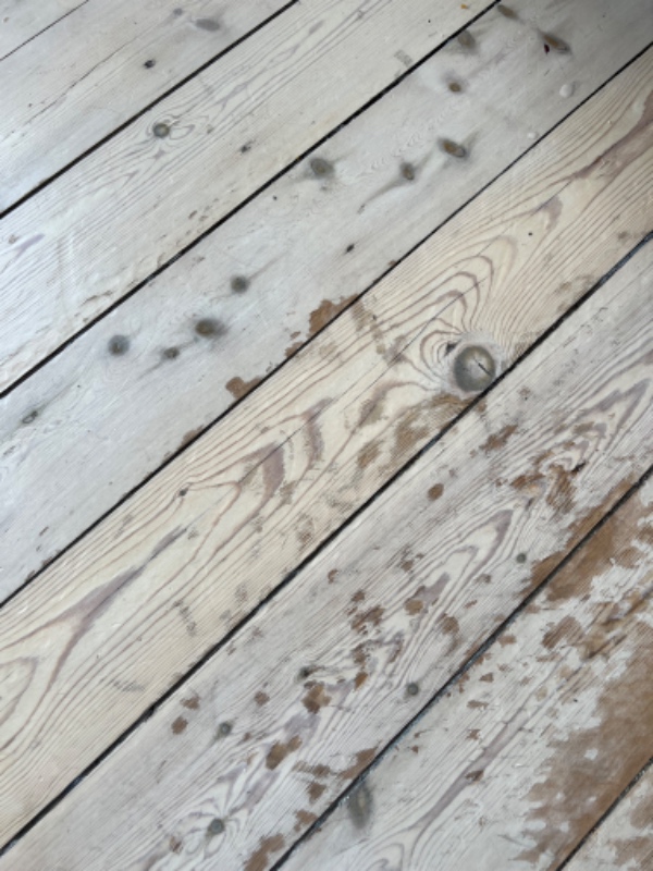 Afhøvle og lakere gulv