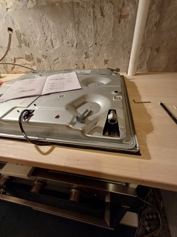 Tilslutning af nyt amartur og gasblus. (Skal være en autoriseret vvs'er)