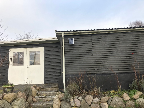 Vindue i kolonihavehus